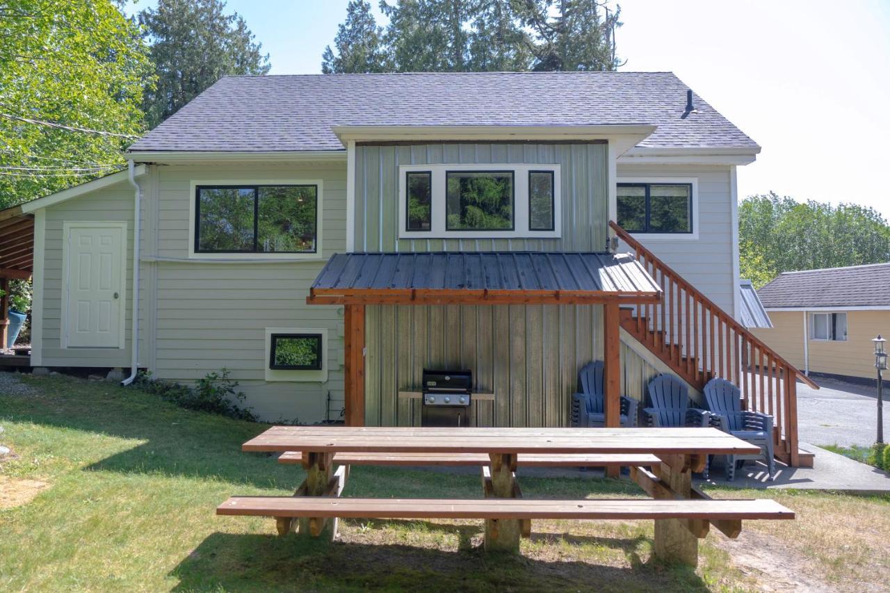 Surfs Inn Guesthouse & Cottages Ucluelet Exteriér fotografie